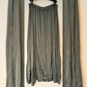 Chic Olive Maxi Skirt